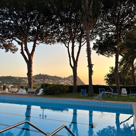 Villa Moma Giardino, Tennis E Piscina Panoramica ايسكيا المظهر الخارجي الصورة